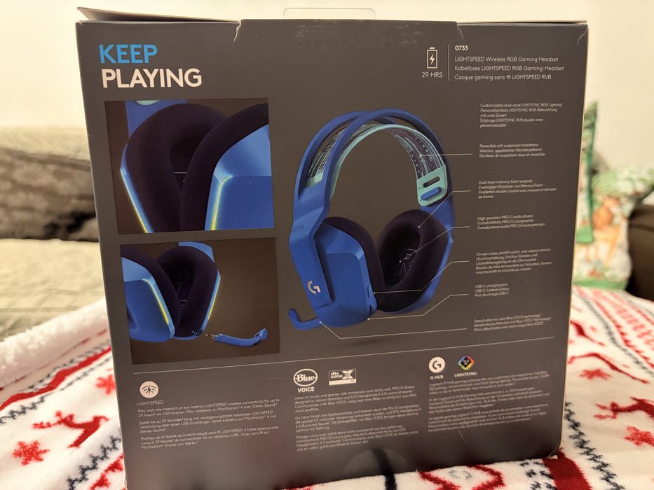 Casti gaming Logitech G733