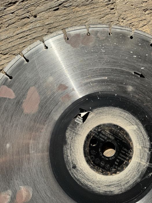 Panza Hilti 450 pt masina de taiat asfalt