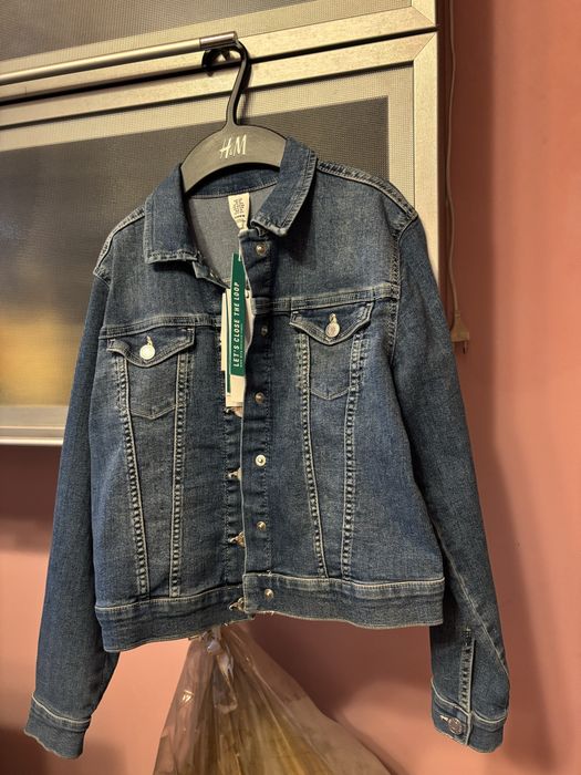 Geaca de blugi H&M marimea 140 cm pentru 9-10 ani noua cu eticheta