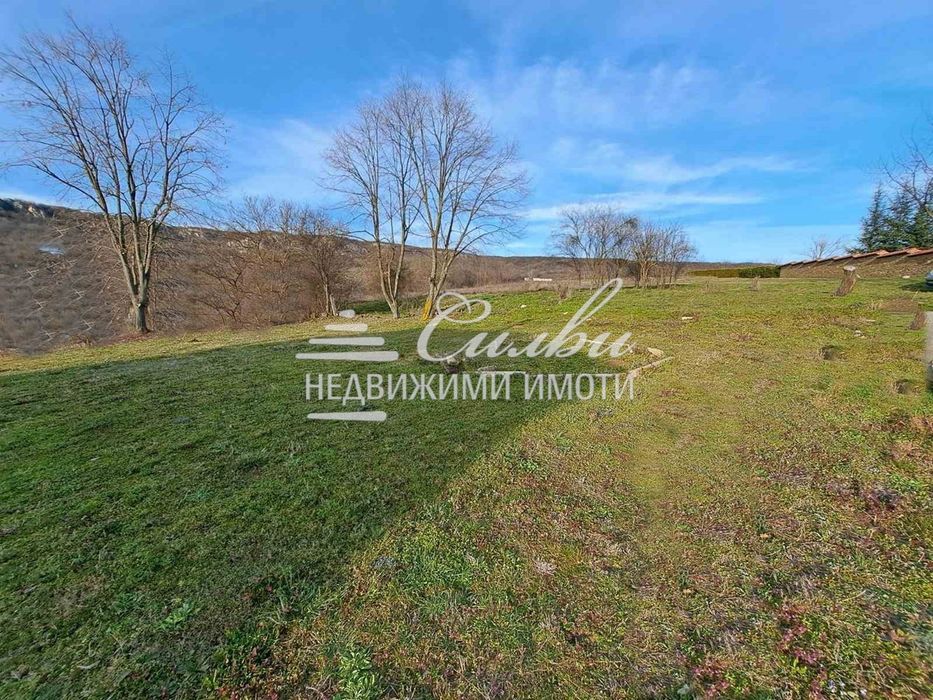 Продава се Парцел в с. Кюлевча, Област Шумен - 823 кв.м за 25 €/кв.м - Снимка #2