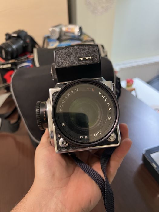 Kiev 88 + TTL Viewfinder + waist level finder + 80 /2.8 MC Volna 3