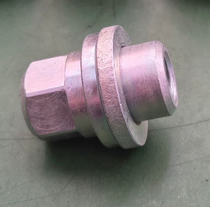 Piulițe prezoane pline pt Jaguar M12 x1.5 cu șaibă plata și guler