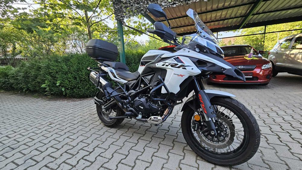 Motocicleta Touring/Adventure Benelli 502x TRK - an 2024 - 950 km