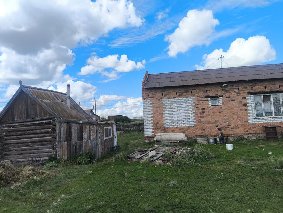 Продам большой дом