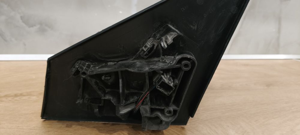 Дясно Огледало Renault Megane III / Рено Меган 3 - 2008/15г