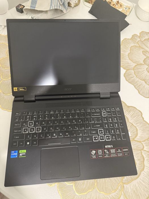 Ноутбук Acer Nitro 5 15.6 i5 /4060