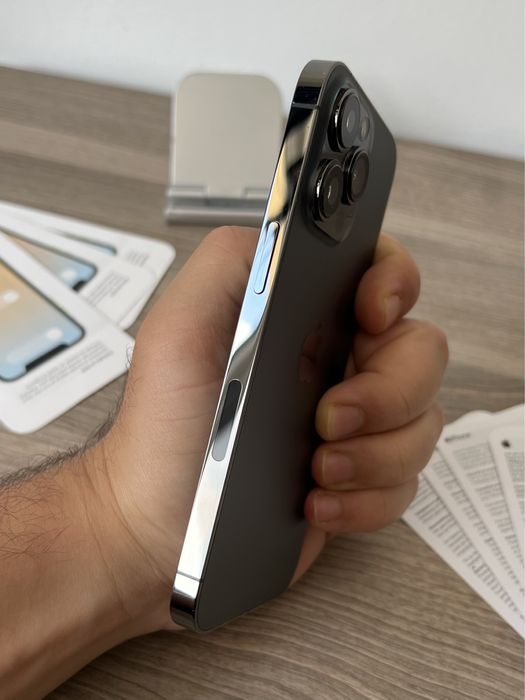 iPhone 13 Pro, НА ЧАСТИ - камера, корпус, батерия, букса и др.