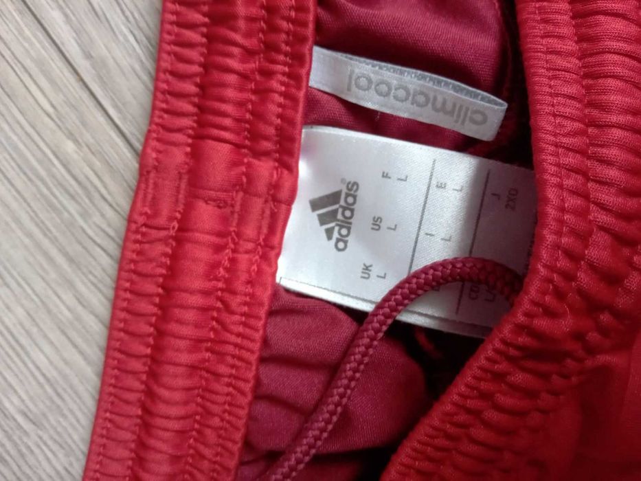Оригинални  къси панталони   ADIDAS FC BAYERN MUNCHEN