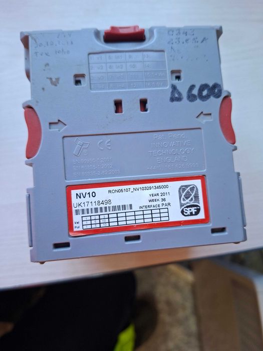 cititor bancnote NV10