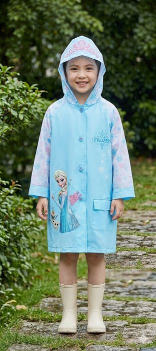 Детский дождевик/bolalar yomg‘irpo‘shi.