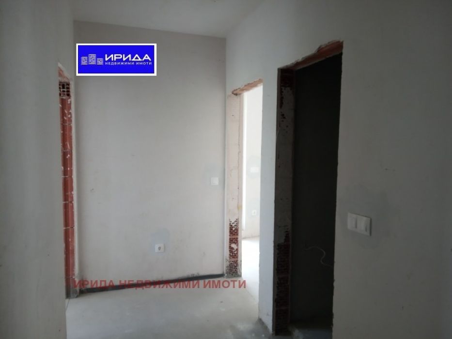 Продава се Тристаен апартамент в София, Овча купел 1 - 86 кв.м за 916 €/кв.м - Снимка #2