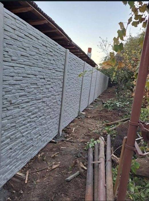 Executam garduri din plasa bordurata