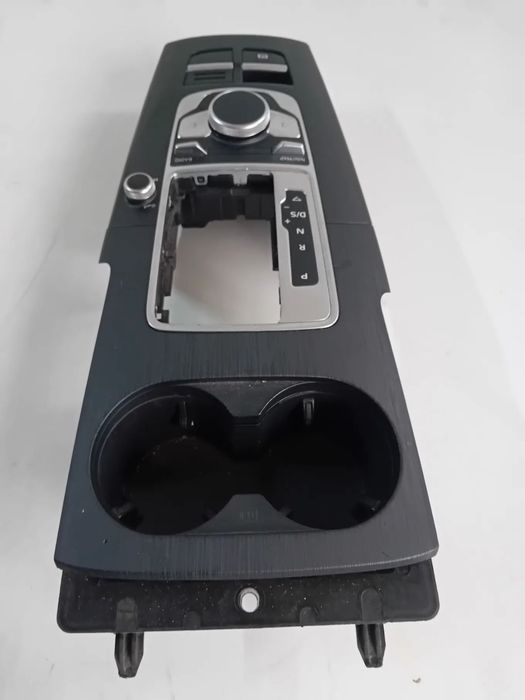 Consola Centrala Completa Comenzi Joystick Navi Audi A3 8V An 2013-2020 Volan Stanga