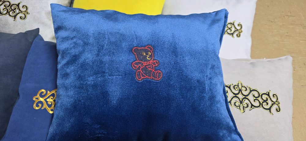 Той бастарға  арналған жастық тар