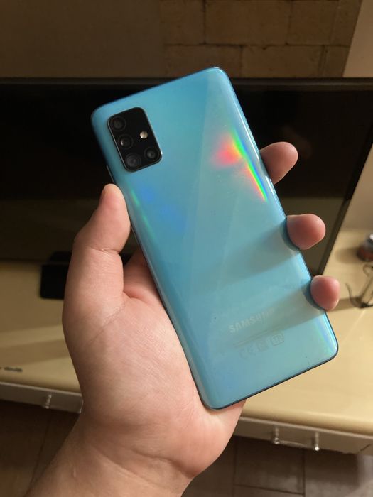 Продам Samsung a51 32gb