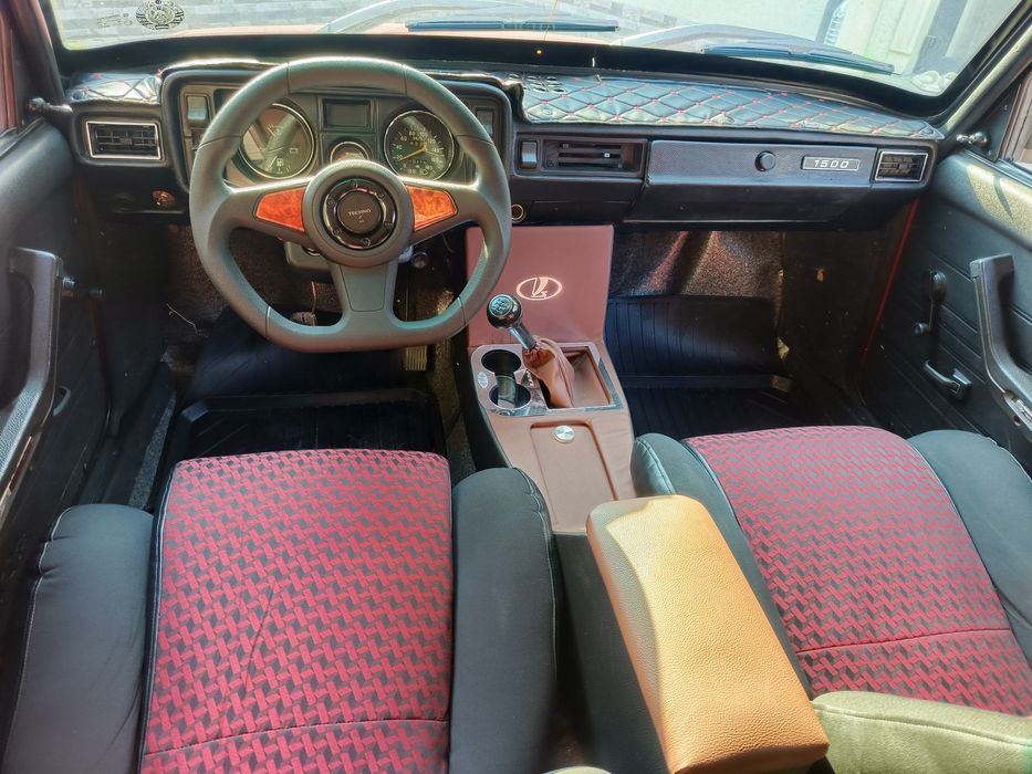 Vaz 2104 Sotiladi Gaz Bor