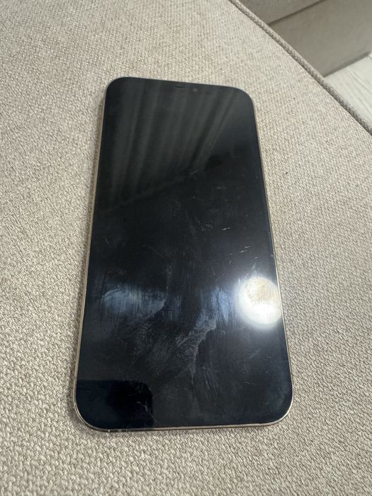 Se vinde iphone 12 pro max
