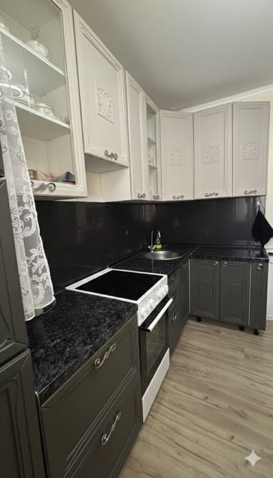 Продам кухонный гарнитур