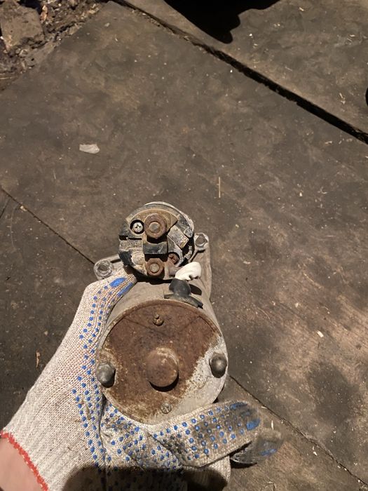 Продам стартер от гранта