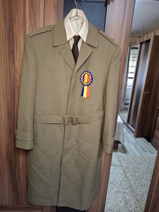 Palton militar DEOSEBIT