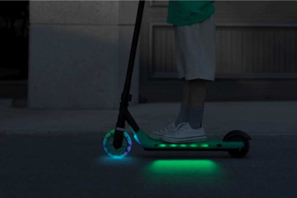 Детский электросамокат Ninebot A6
