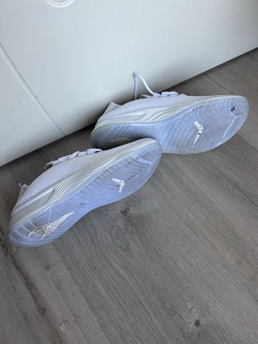 НОВИ!!! ДАМСКИ Обувки маратонки, номер 42