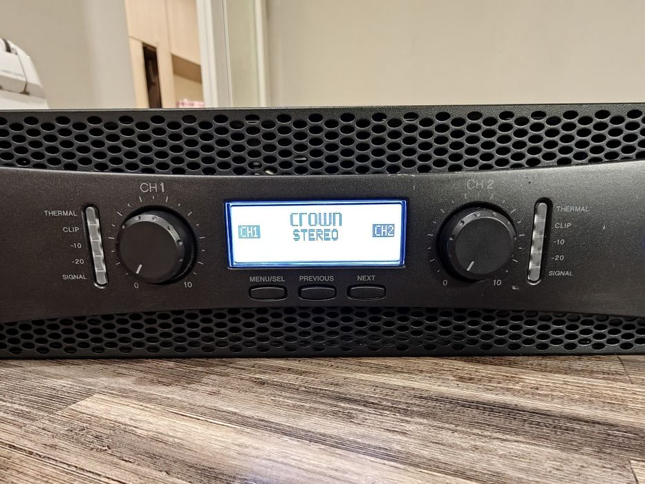 Crown XLS 1002 : 2x350W/4ohm