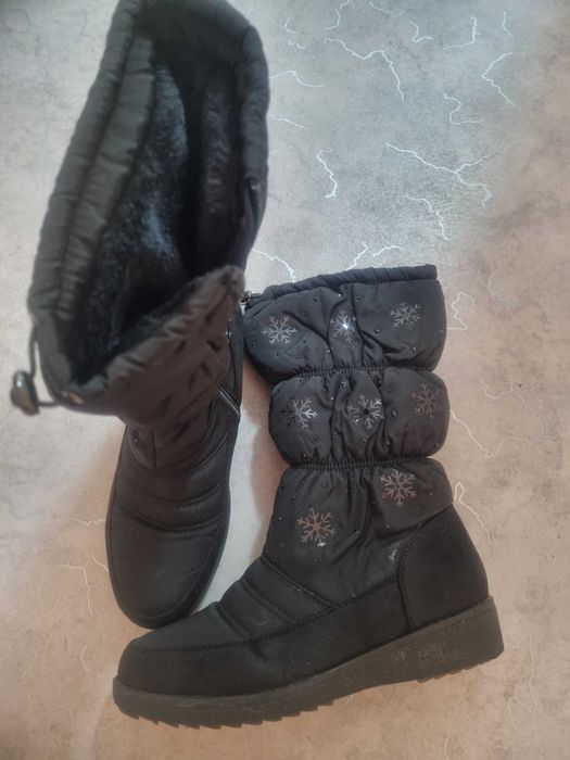 Зимние сапожки дутики