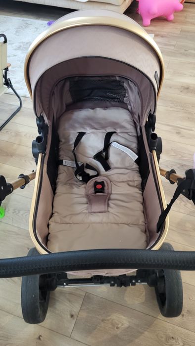 Carucior bebe 3in 1