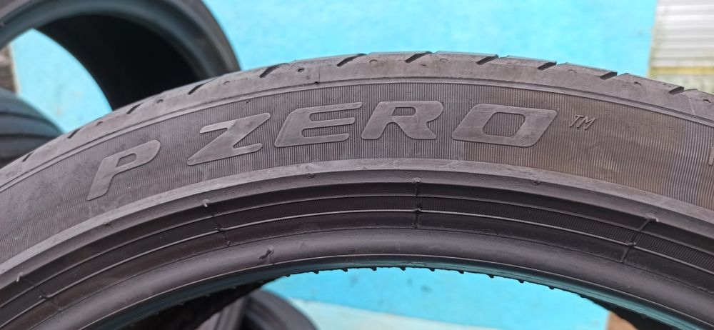 Шины 255/40 R21 Pirelli из Германии