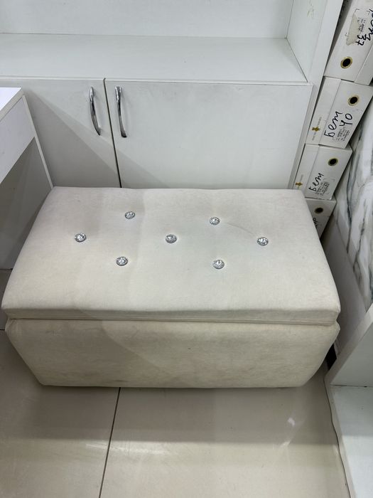 Пуфикк(диванчик)