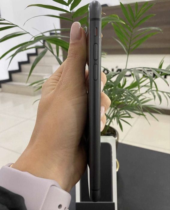 iPhone 11 / Айфон 11 идеал