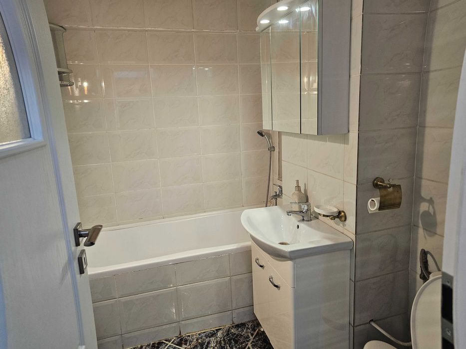 Apartament 2 camere de inchiriat AFI Cotroceni