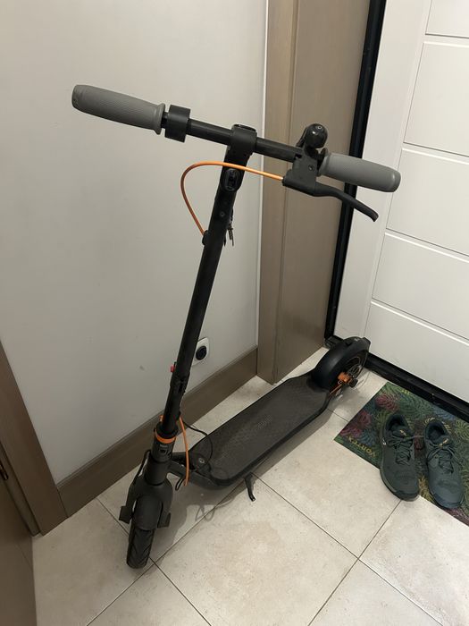 Самокат ninebot es2