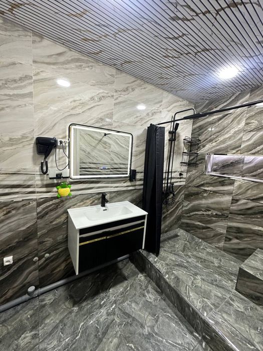 Квартира 4 ком 110 кв метр