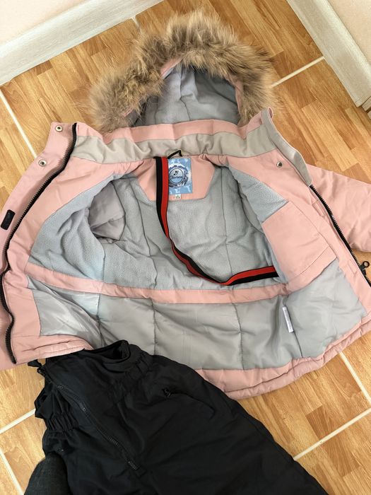 Продам комбинезон раздельный на девочку