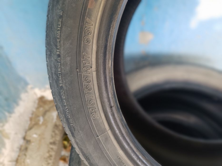Yokohama 215/55/R17