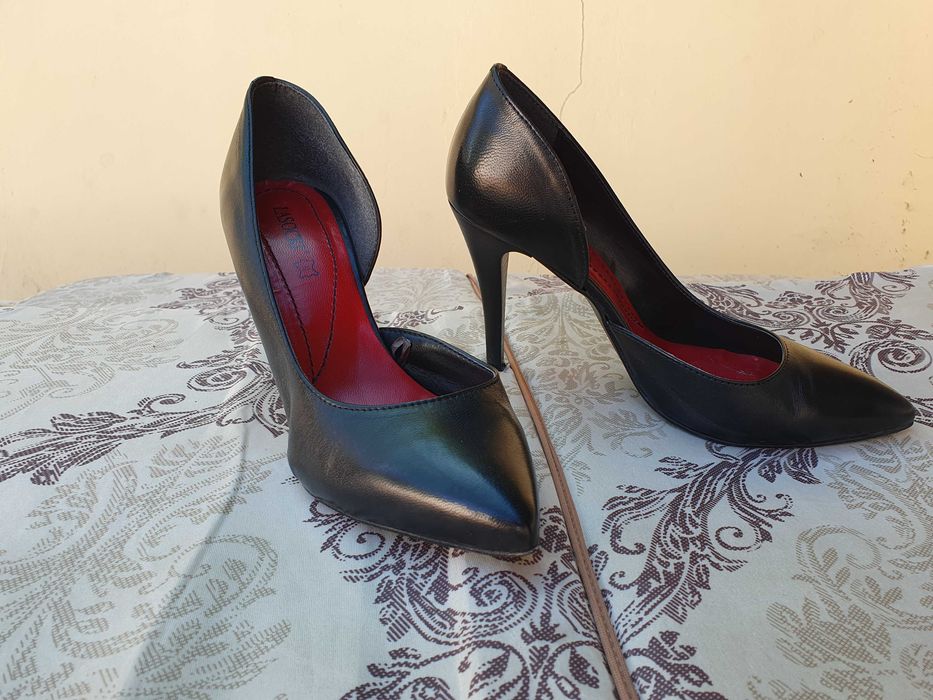 Дамски обувки на висок ток Lasocki, естествена кожа, номер 38