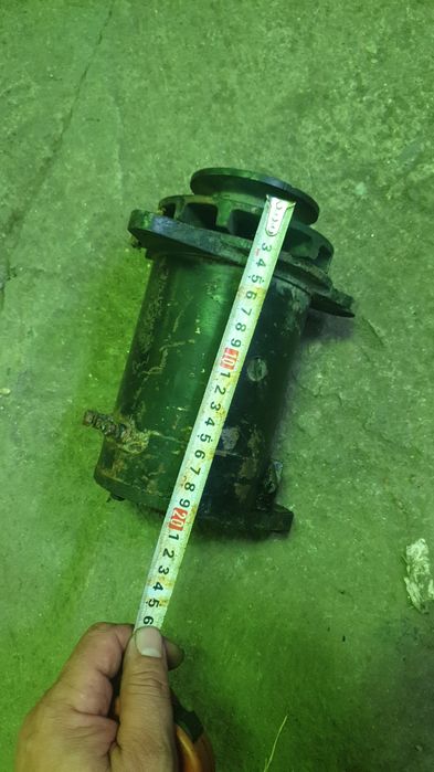 Dinam 12v cu 18 Ah  si electromotor 12v