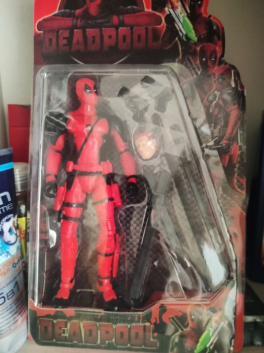 Продам коллекционные фигурки