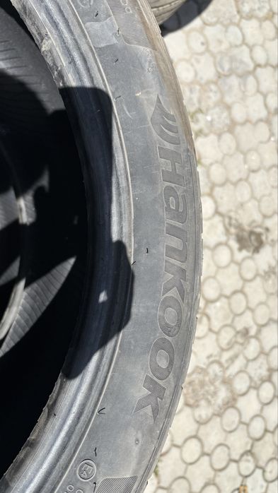 Шины летние 295/40ZR21