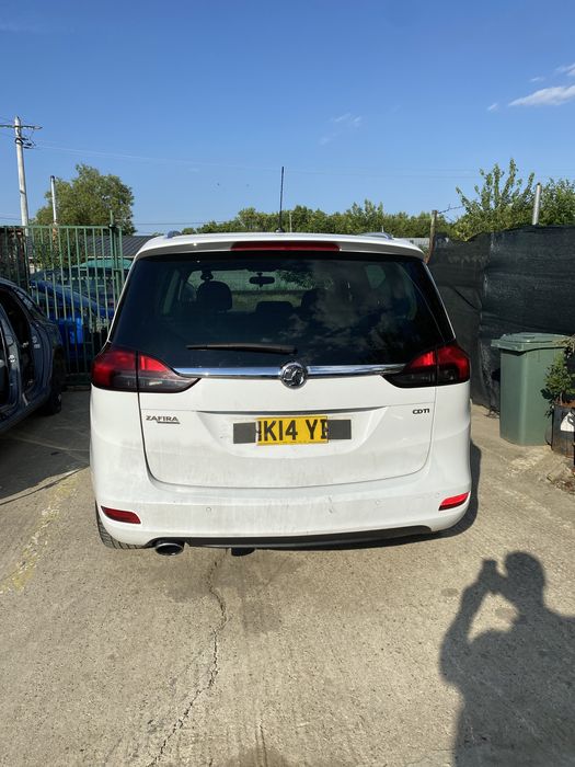 Geam ușă stânga față Opel Zafira C 2014