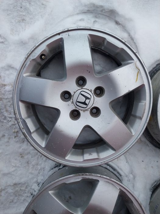 Диски R16 оригинал. Разболтовка 5 114.3.