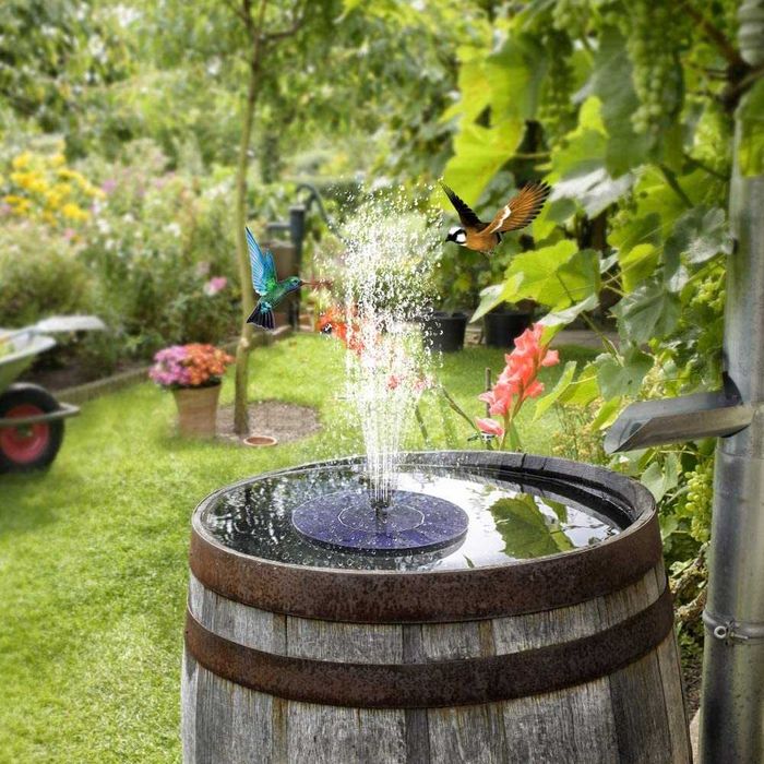Градински соларен фонтан