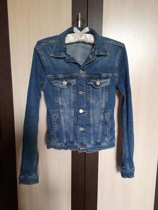 Дамско дънково яке