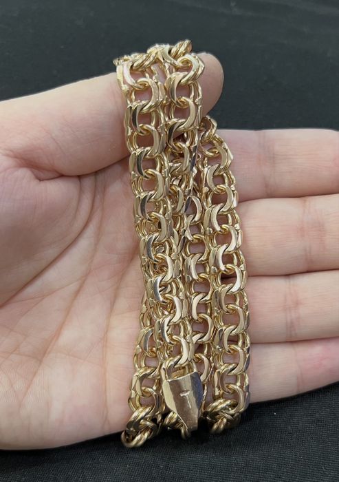 Продам золотую цепочку