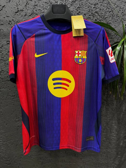 Футболни тениски Real Madrid / Barcelona