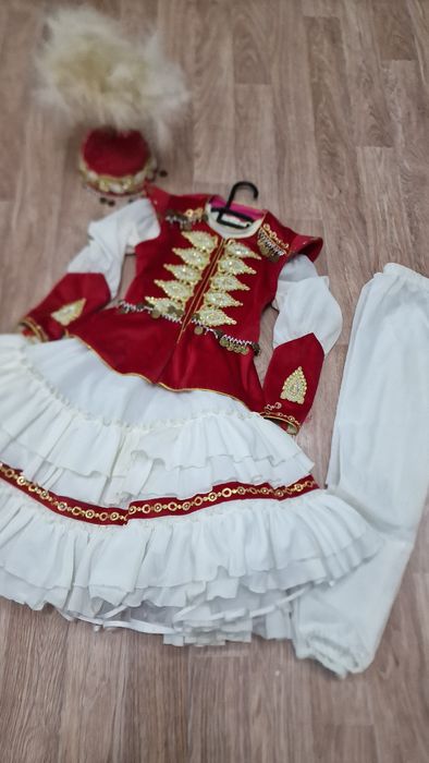 Продаётся платье