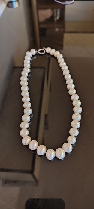 Колие с истински перли