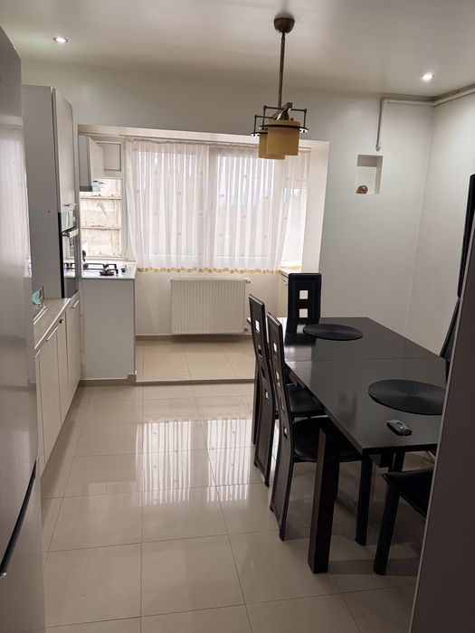 Apartament de inchiriat